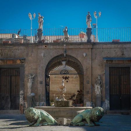 Palazzo Capece Apartment Caivano ภายนอก รูปภาพ